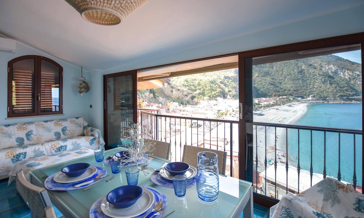 Scilla House | 1 bedroom stunning home in Scilla