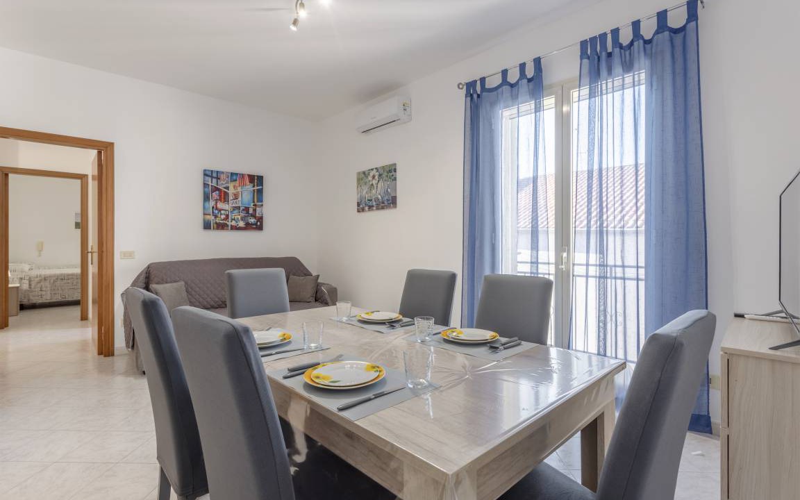 Contessa Entellina Apartment | 100 m² Apartment ∙ 1 bedroom ∙ 5 guests