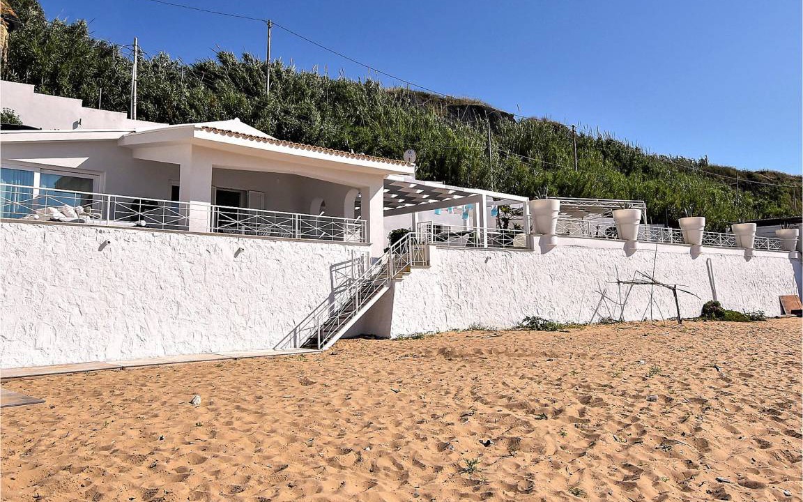 Trappeto House | 100 m² House ∙ 3 bedrooms ∙ 6 guests