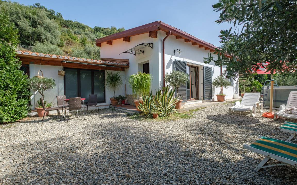 Savoca Villa | 100 m² Villa ∙ 2 bedrooms ∙ 5 guests
