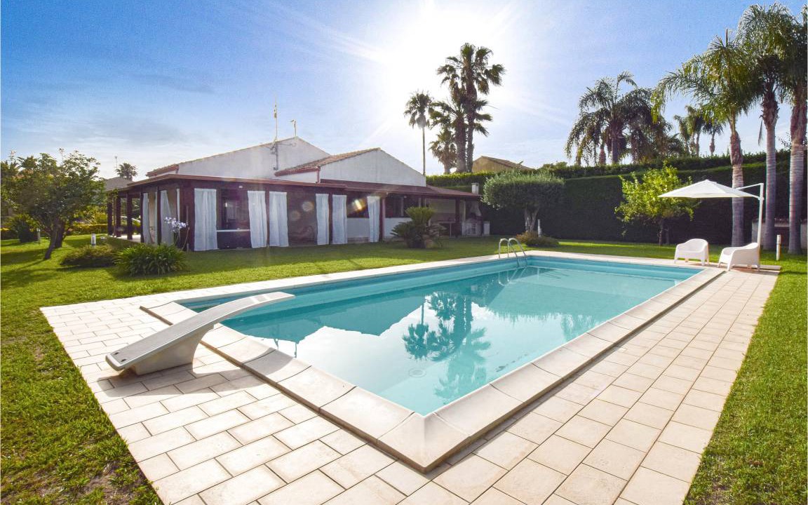 Scicli House | 115 m² House ∙ 3 bedrooms ∙ 8 guests