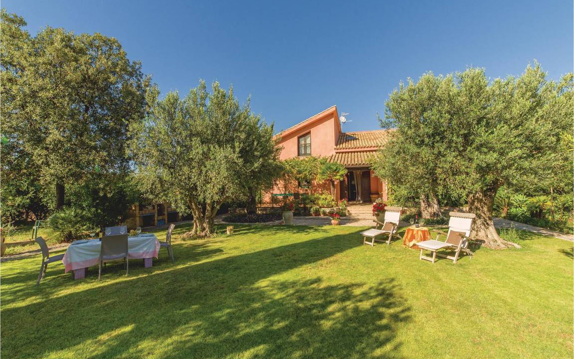 Contrada Fiori Sud House | 120 m² House ∙ 2 bedrooms ∙ 5 guests