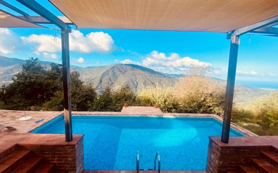 Castell'Umberto House | 120 m² House ∙ 3 bedrooms ∙ 6 guests