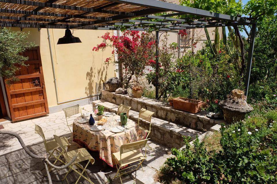 Termini Imerese House | 120 m² House ∙ 3 bedrooms ∙ 6 guests