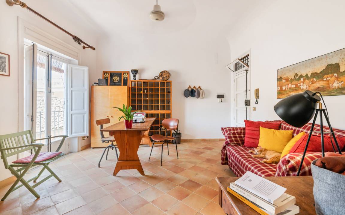Trapani City Centre Apartment | 136 m² Apartment ∙ 2 bedrooms ∙ 5 guests
