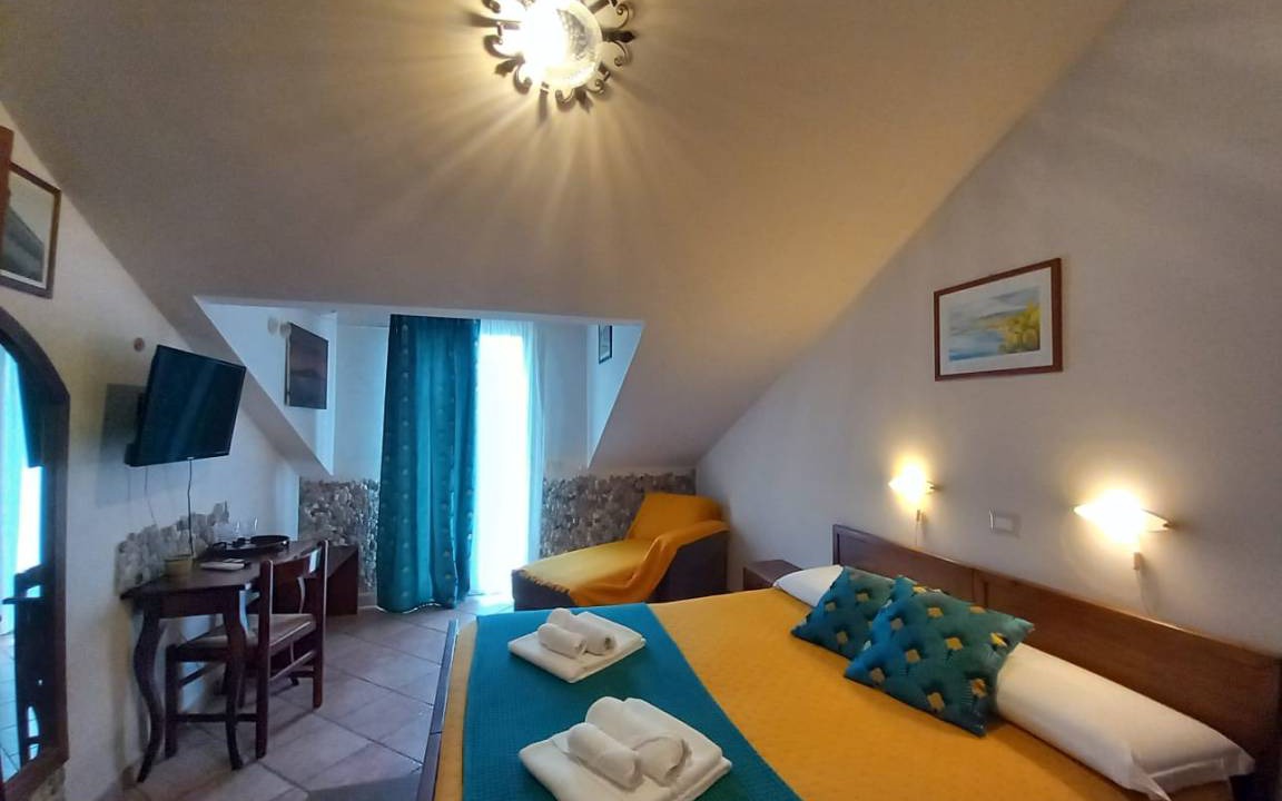 Villagonia Resort | 14 m² Private room ∙ 1 bedroom ∙ 3 guests