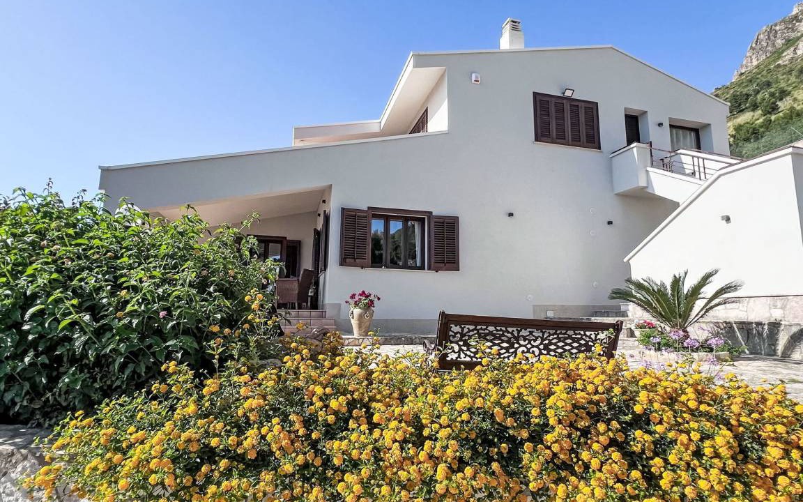 Castellammare del Golfo Apartment | 140 m² Apartment ∙ 3 bedrooms ∙ 7 guests