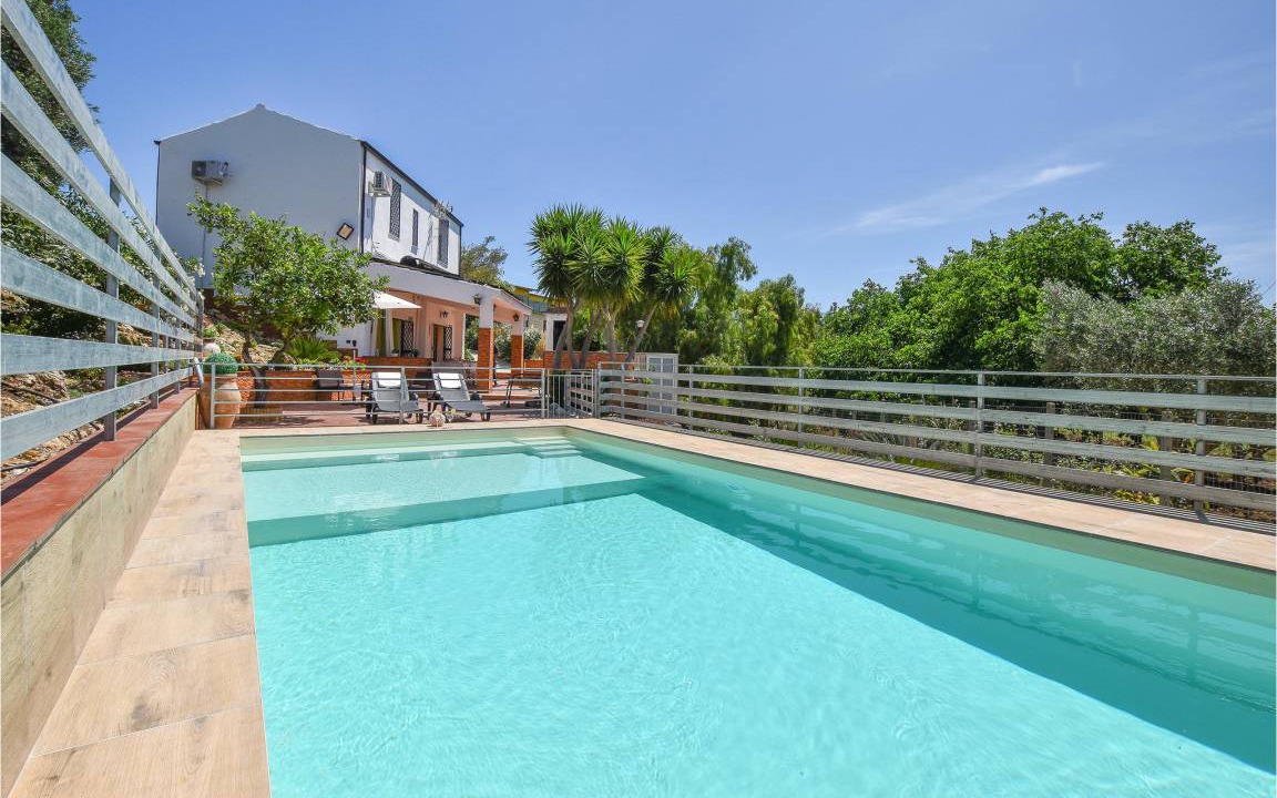 Partinico House | 140 m² House ∙ 4 bedrooms ∙ 10 guests