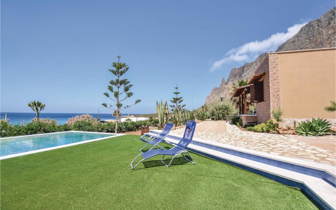 Cornino House | 140 m² House ∙ 4 bedrooms ∙ 8 guests
