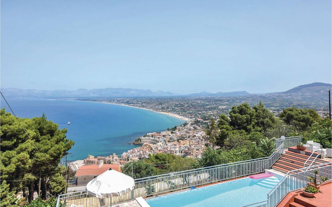Castellammare del Golfo House | 150 m² House ∙ 5 bedrooms ∙ 10 guests