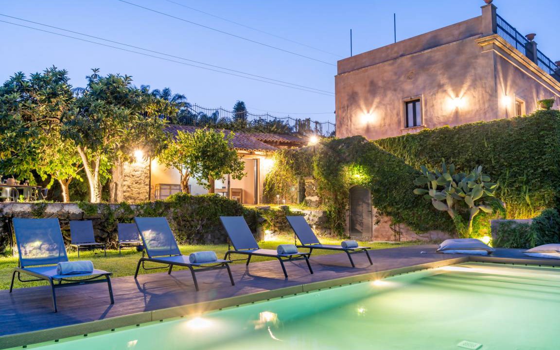 Coste House | 150 m² House ∙ 2 bedrooms ∙ 10 guests
