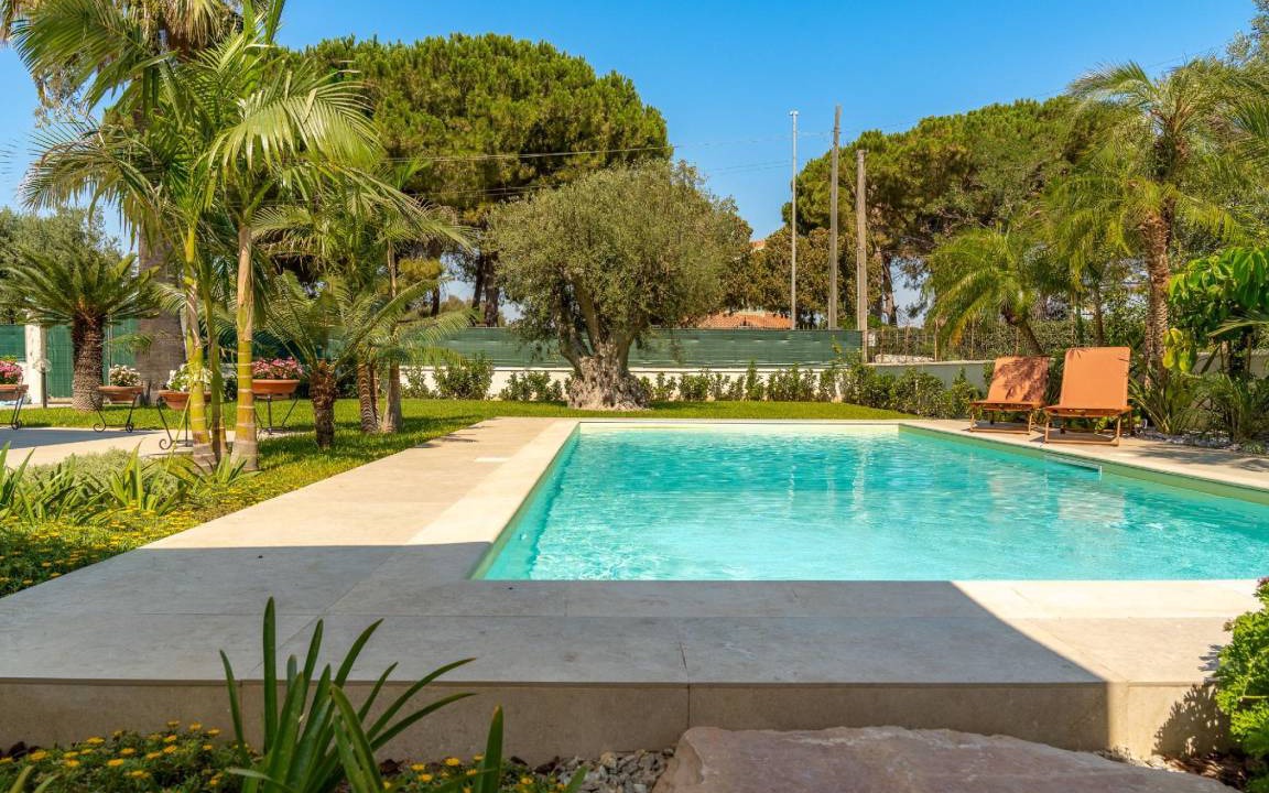 Arenella Villa | 150 m² Villa ∙ 4 bedrooms ∙ 10 guests