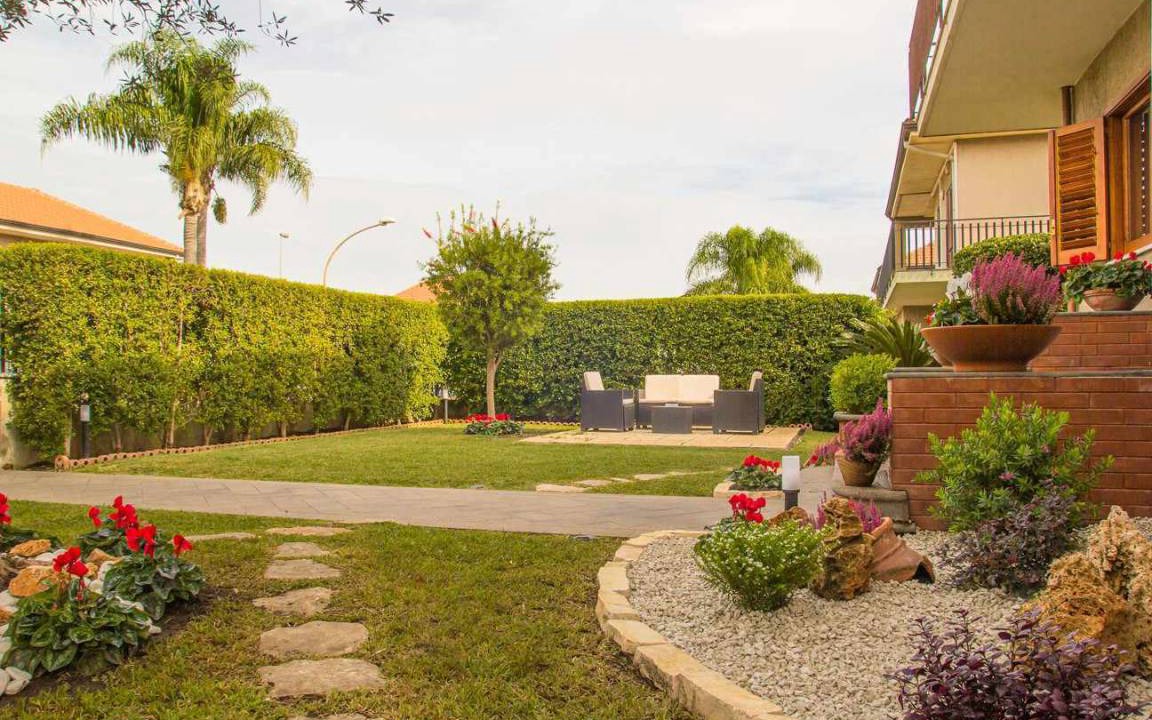 Riposto House | 160 m² House ∙ 3 bedrooms ∙ 6 guests