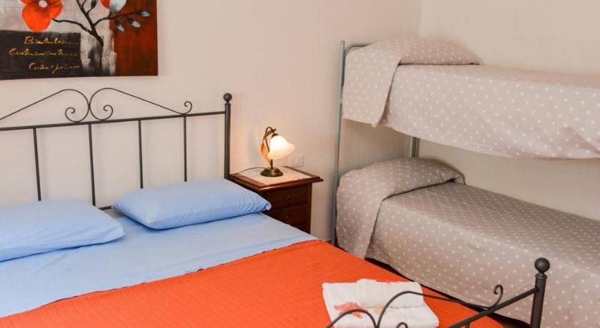 Marettimo Bed & Breakfast | 18 m² Bed and breakfast ∙ 4 guests