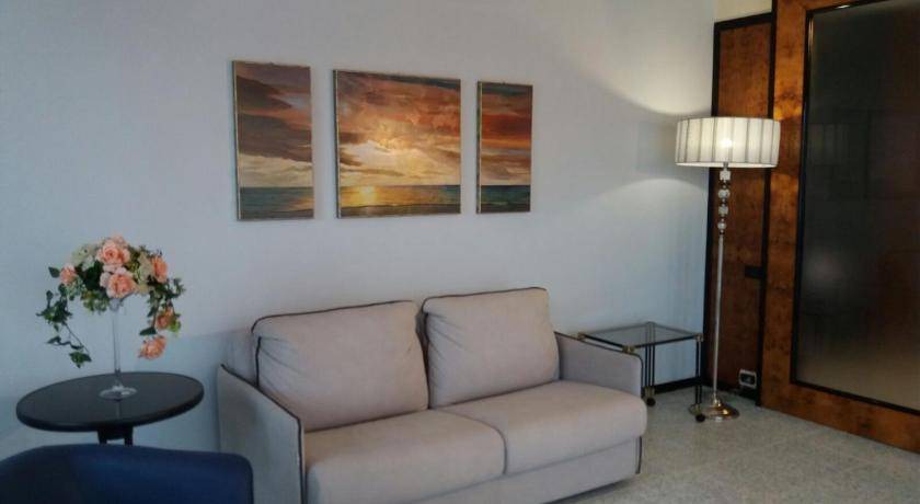 Porto Empedocle House | 180 m² House ∙ 3 bedrooms ∙ 10 guests