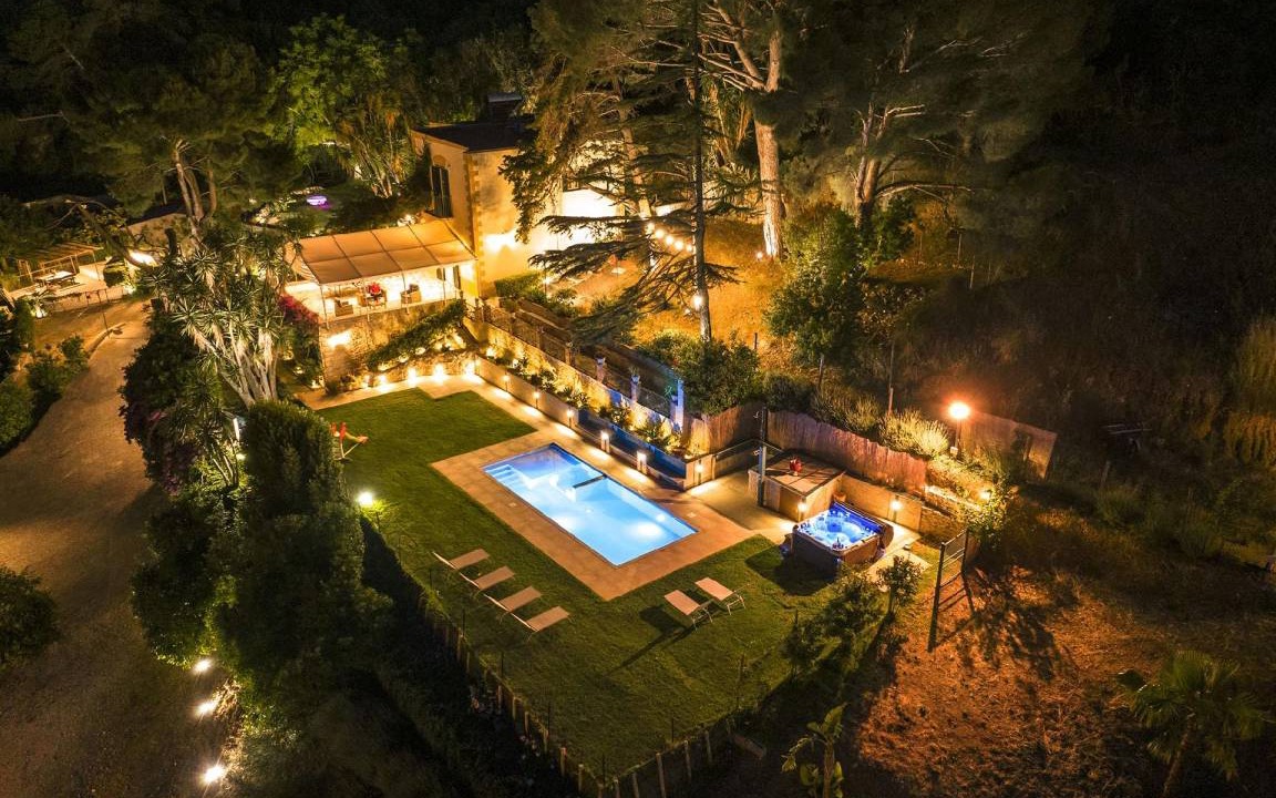 Alcamo House | 180 m² House ∙ 4 bedrooms ∙ 12 guests