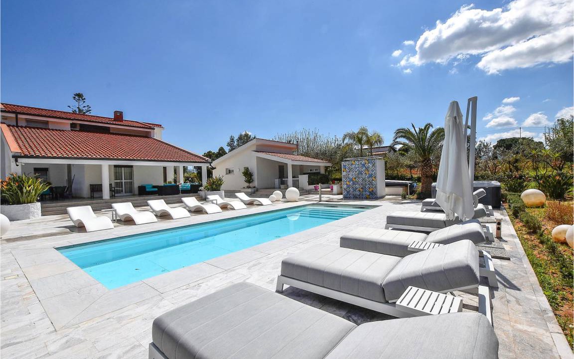 Partinico House | 180 m² House ∙ 6 bedrooms ∙ 14 guests