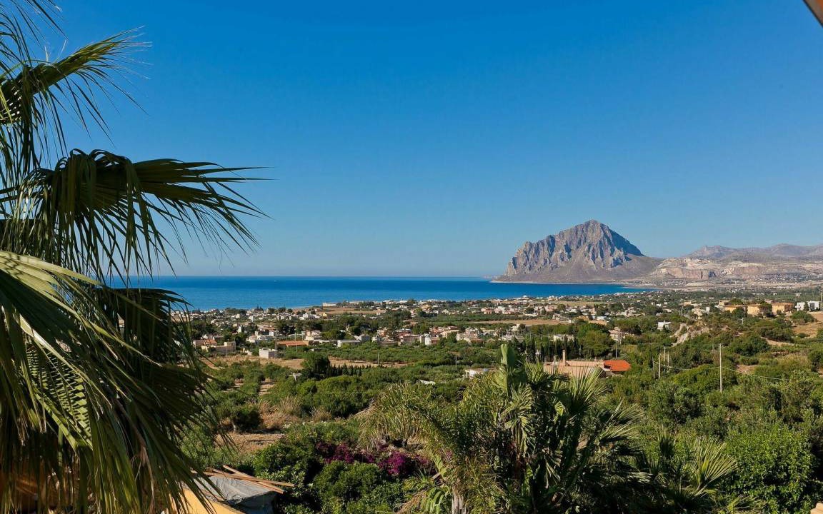 Valderice Villa | 180 m² Villa ∙ 6 bedrooms ∙ 12 guests