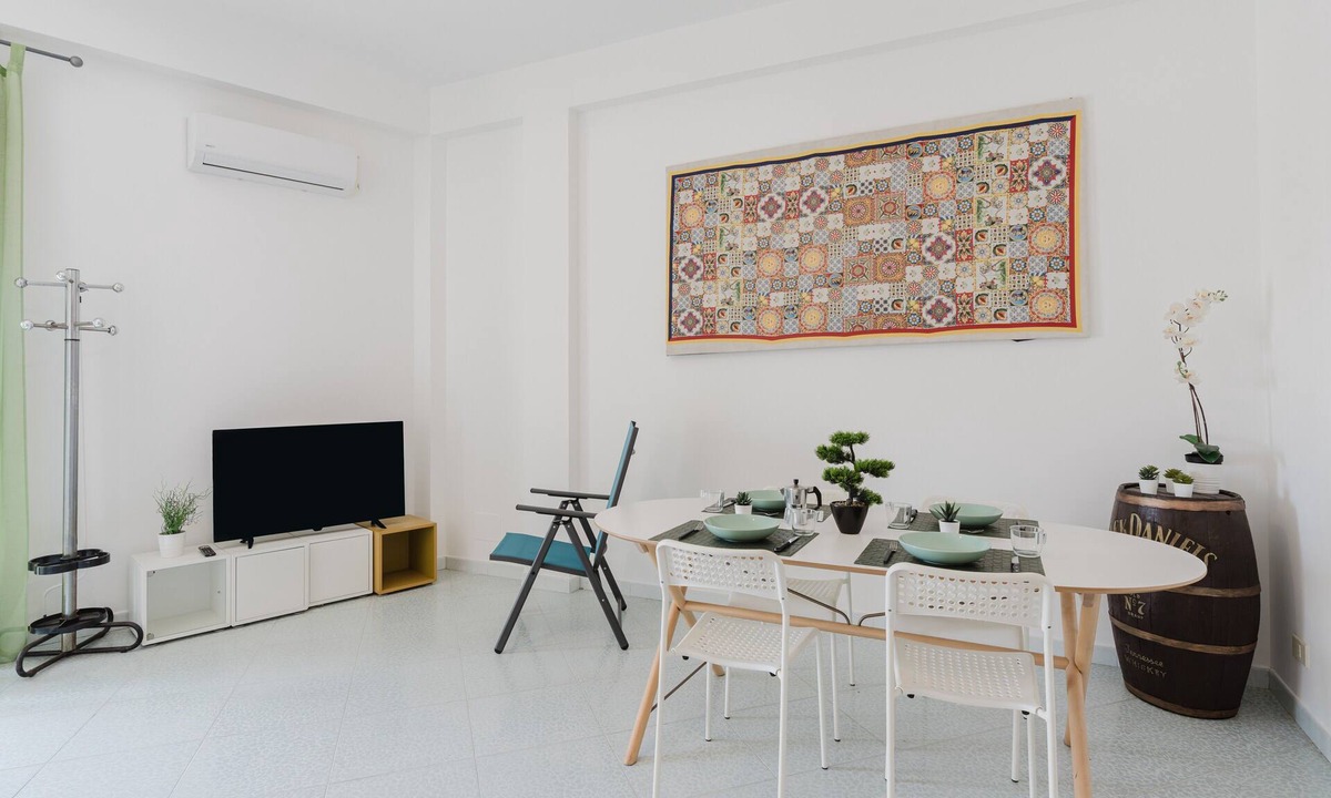 Marinella di Selinunte Apartment | 2-Bedroom Apartment with Balcony and Air Conditioning