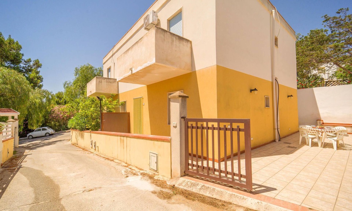 Marinella di Selinunte Apartment | 2 bedroom accommodation in Castelvetrano