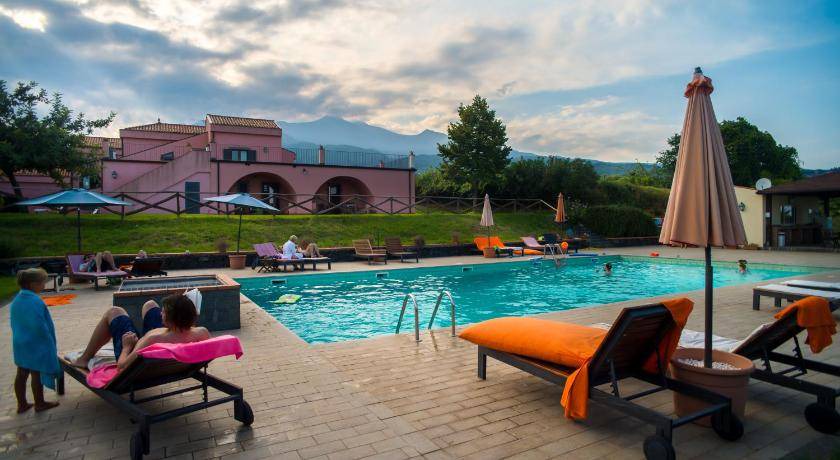 Santa Venerina House | 20 m² Farmhouse ∙ 5 guests