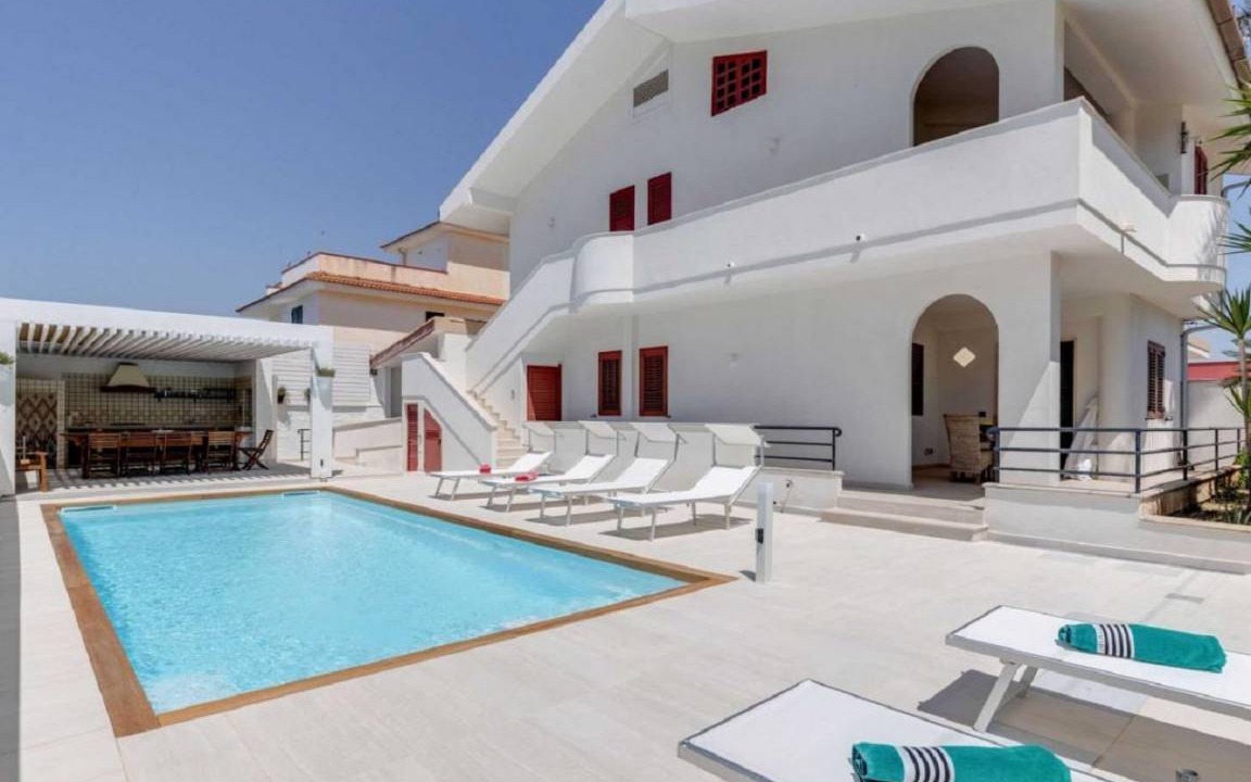 Santa Maria del Focallo Villa | 200 m² Villa ∙ 6 bedrooms ∙ 13 guests