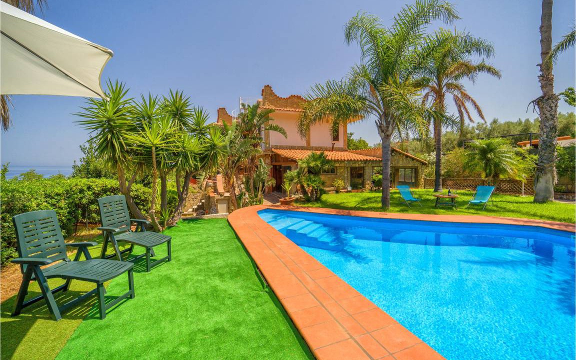Trabia House | 200 m² Maisonette ∙ 4 bedrooms ∙ 7 guests