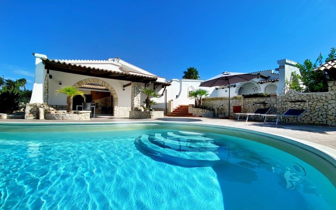 Fontane Bianche Villa | 200 m² Villa ∙ 4 bedrooms ∙ 10 guests