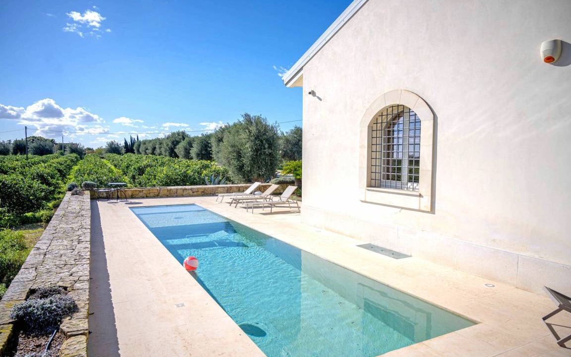 Avola Villa | 200 m² Villa ∙ 3 bedrooms ∙ 6 guests