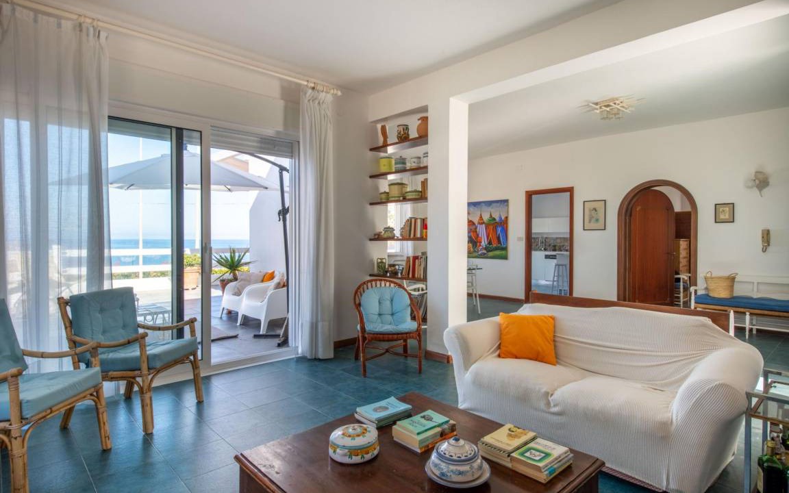 Capo Zafferano Villa | 200 m² Villa ∙ 4 bedrooms ∙ 8 guests