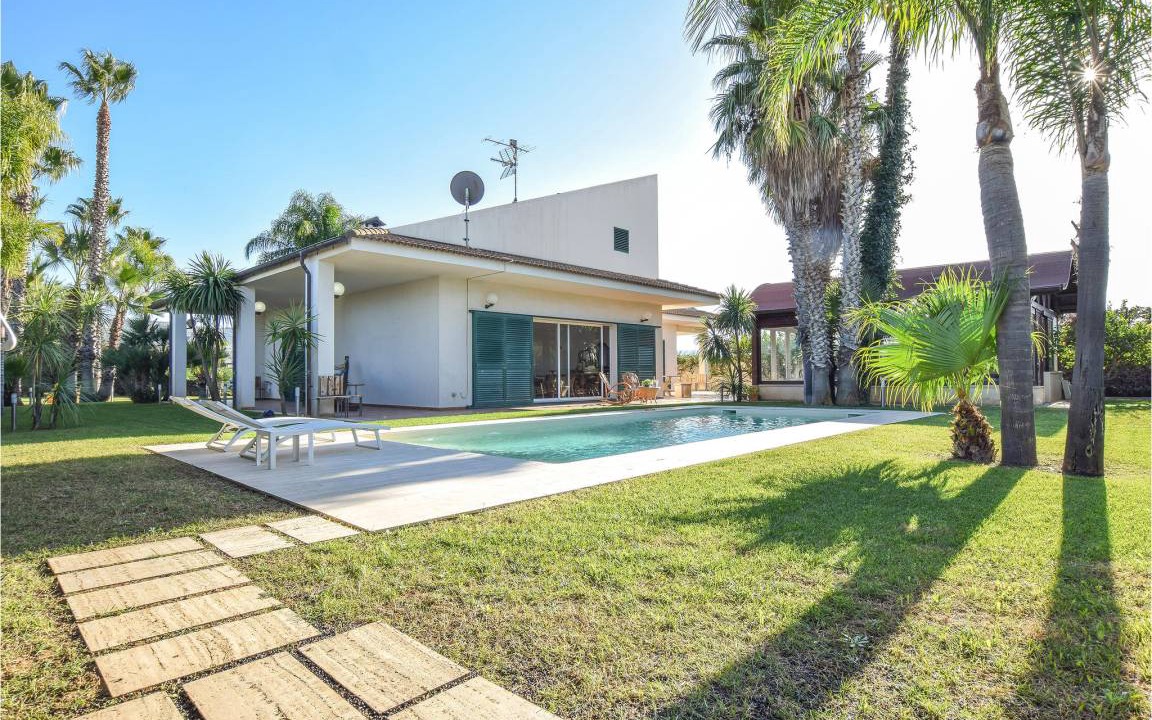 Vittoria House | 240 m² House ∙ 3 bedrooms ∙ 8 guests