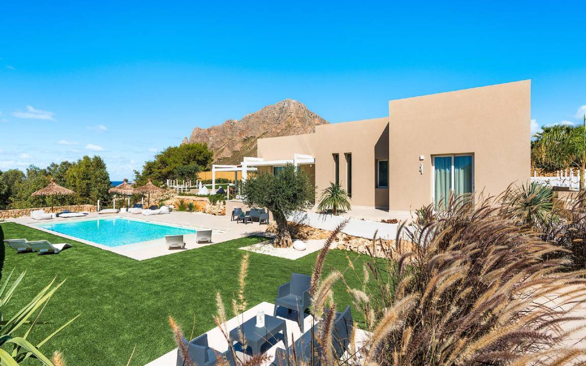 Custonaci House | 240 m² House ∙ 4 bedrooms ∙ 10 guests