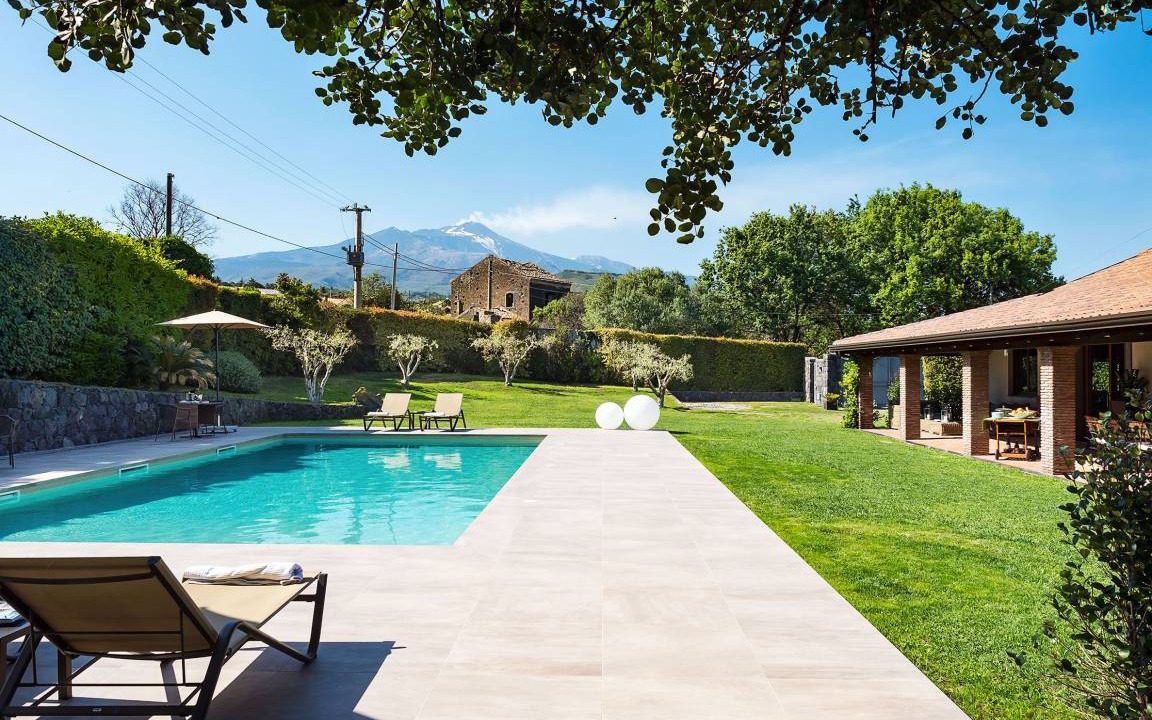 Viagrande Villa | 240 m² Villa ∙ 3 bedrooms ∙ 8 guests