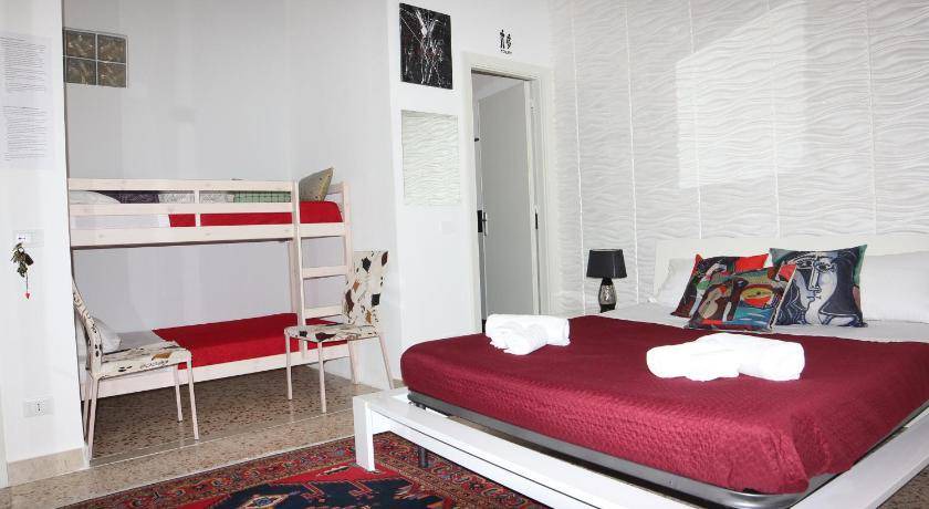Trapani City Centre Bed & Breakfast | 25 m² Bed and breakfast ∙ 4 guests