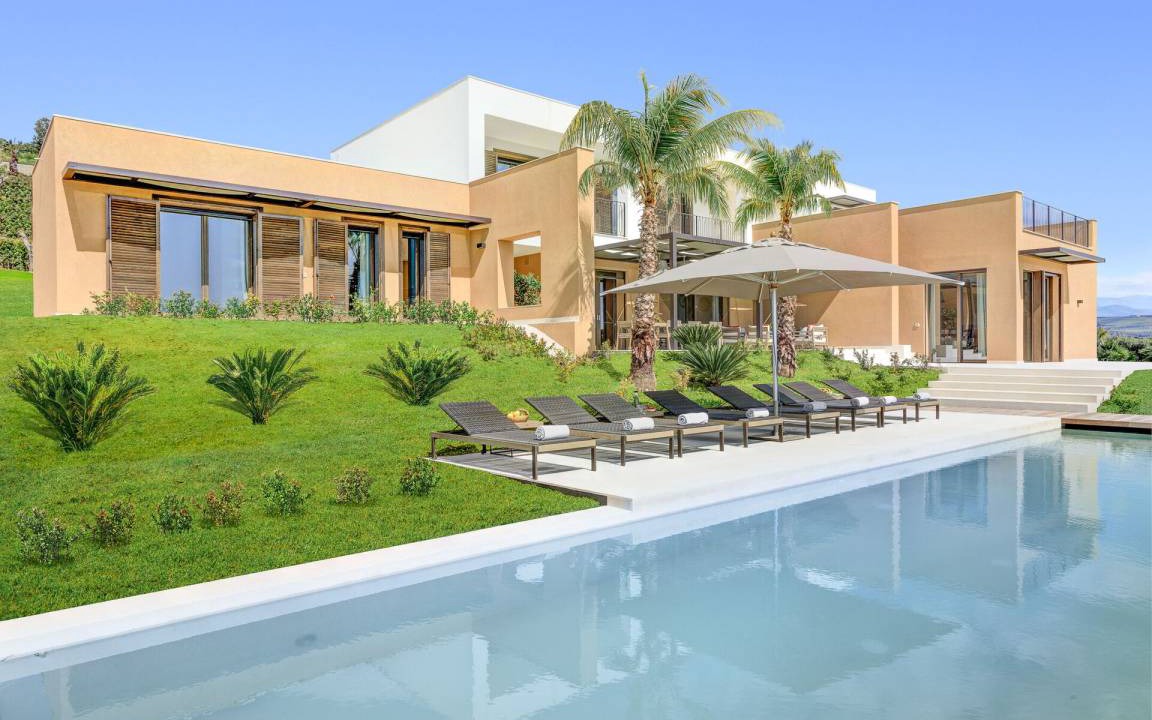 Sciacca Villa | 293 m² Villa ∙ 4 bedrooms ∙ 8 guests
