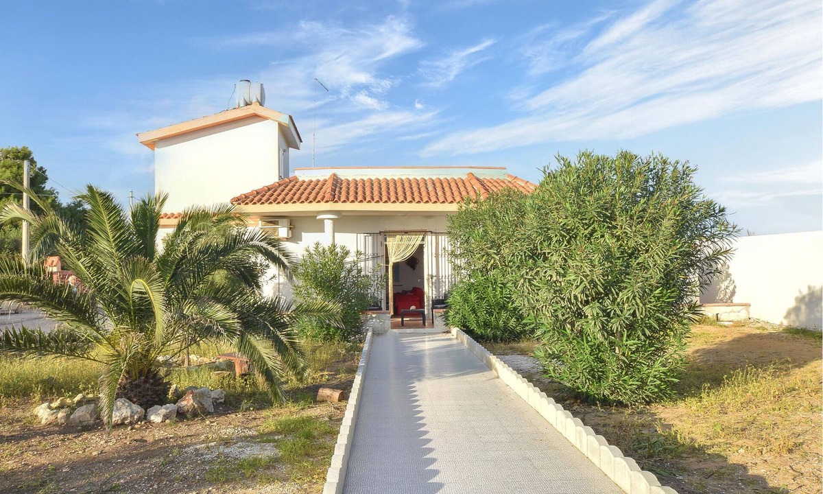 Granelli House | 3 bedroom accommodation in Pachino