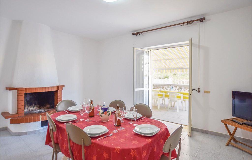Tortora Marina Apartment | 3 bedroom accommodation in Tortora