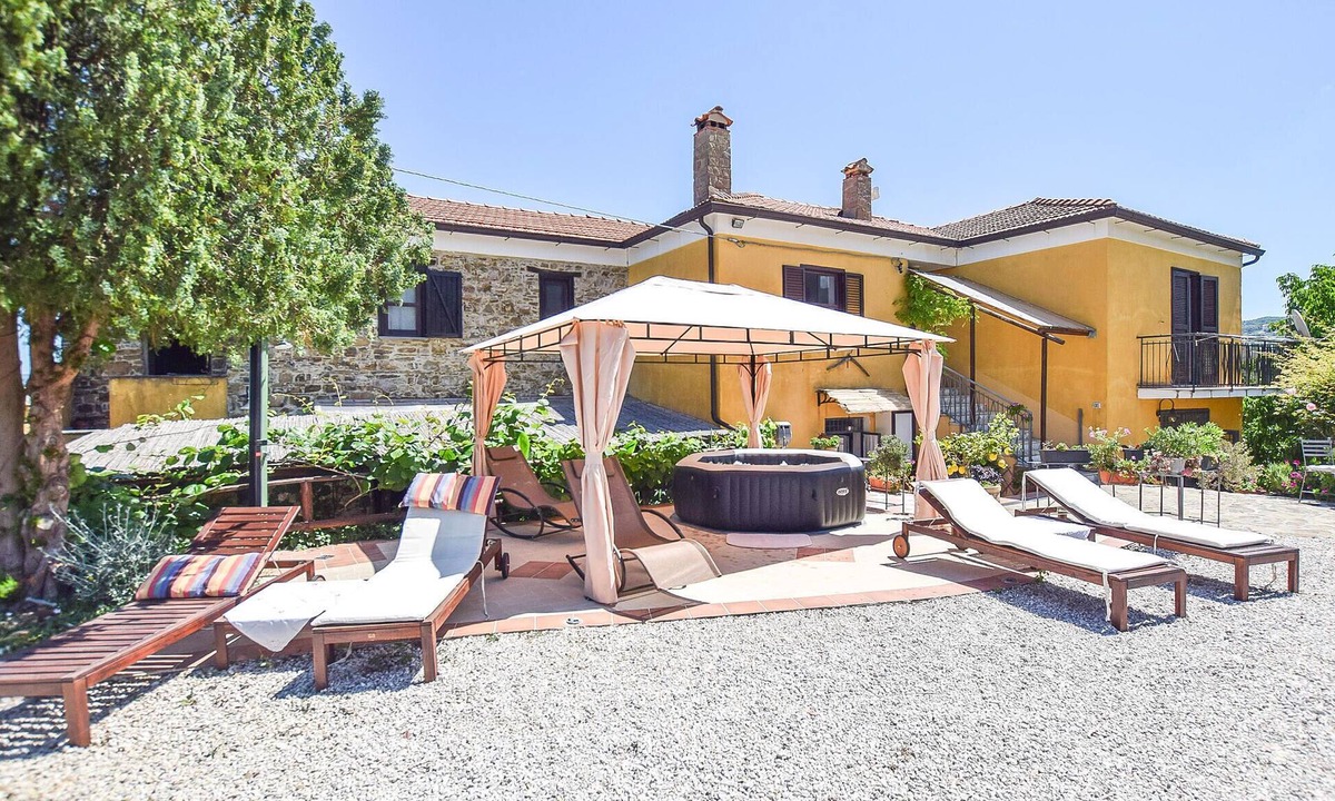 Laureana Cilento House | 3 bedroom amazing home in Laureana Cilento