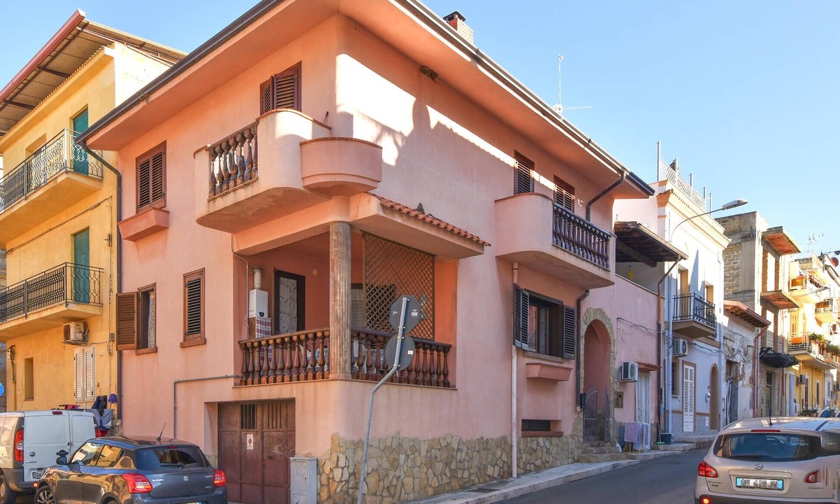 Trappeto House | 3 bedroom beautiful home in Trappeto