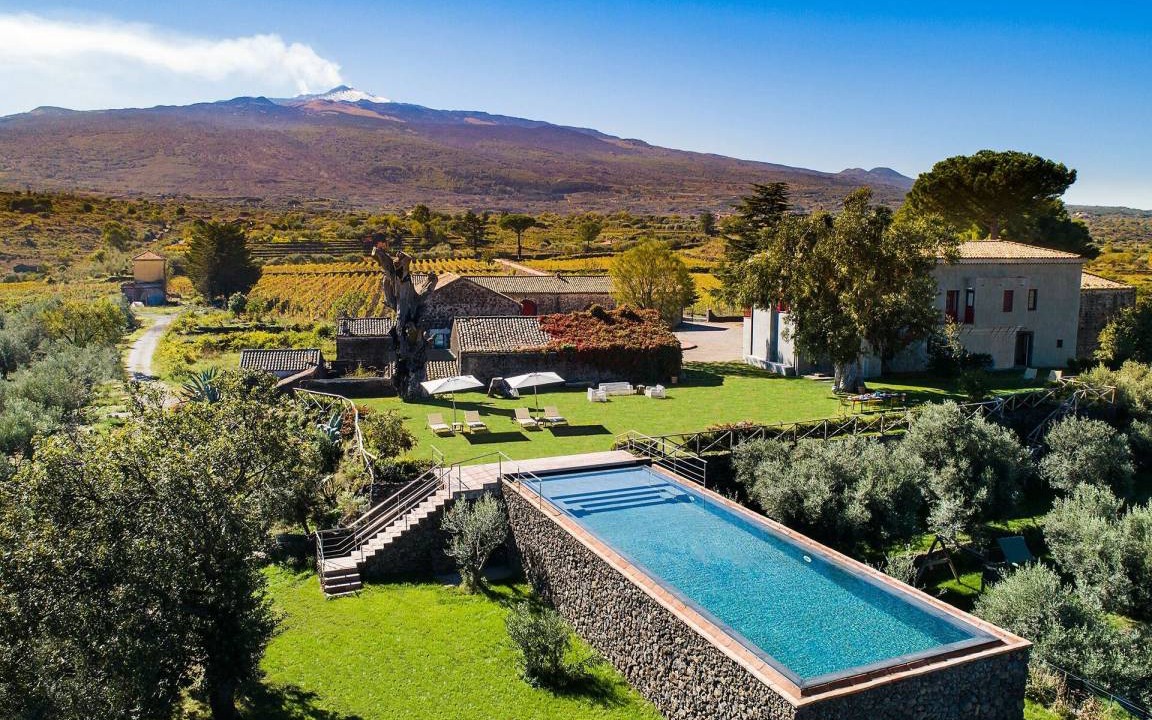 Castiglione di Sicilia Villa | 300 m² Villa ∙ 4 bedrooms ∙ 8 guests