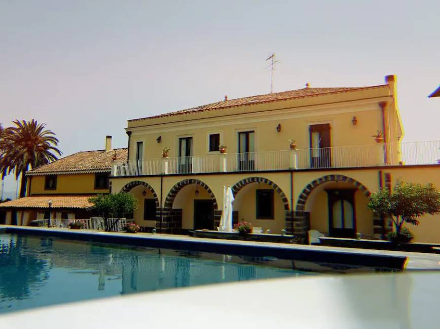 Archi House | 300 m² House ∙ 3 bedrooms ∙ 6 guests