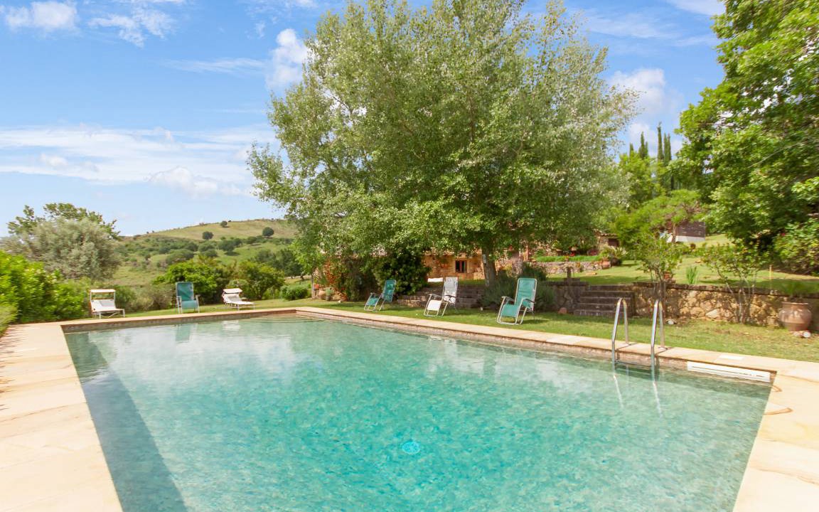 Castel di Lucio Villa | 300 m² Villa ∙ 6 bedrooms ∙ 14 guests