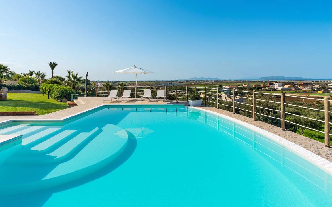 Trapani Villa | 300 m² Villa ∙ 5 bedrooms ∙ 9 guests