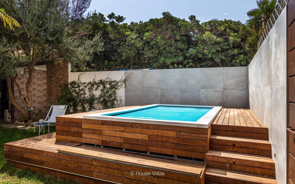 Calabernardo Villa | 300 m² Villa ∙ 5 bedrooms ∙ 10 guests