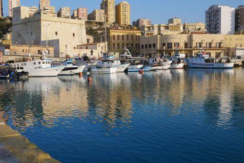 Porto Empedocle Apartment | 35 m² Apartment ∙ 1 bedroom ∙ 2 guests