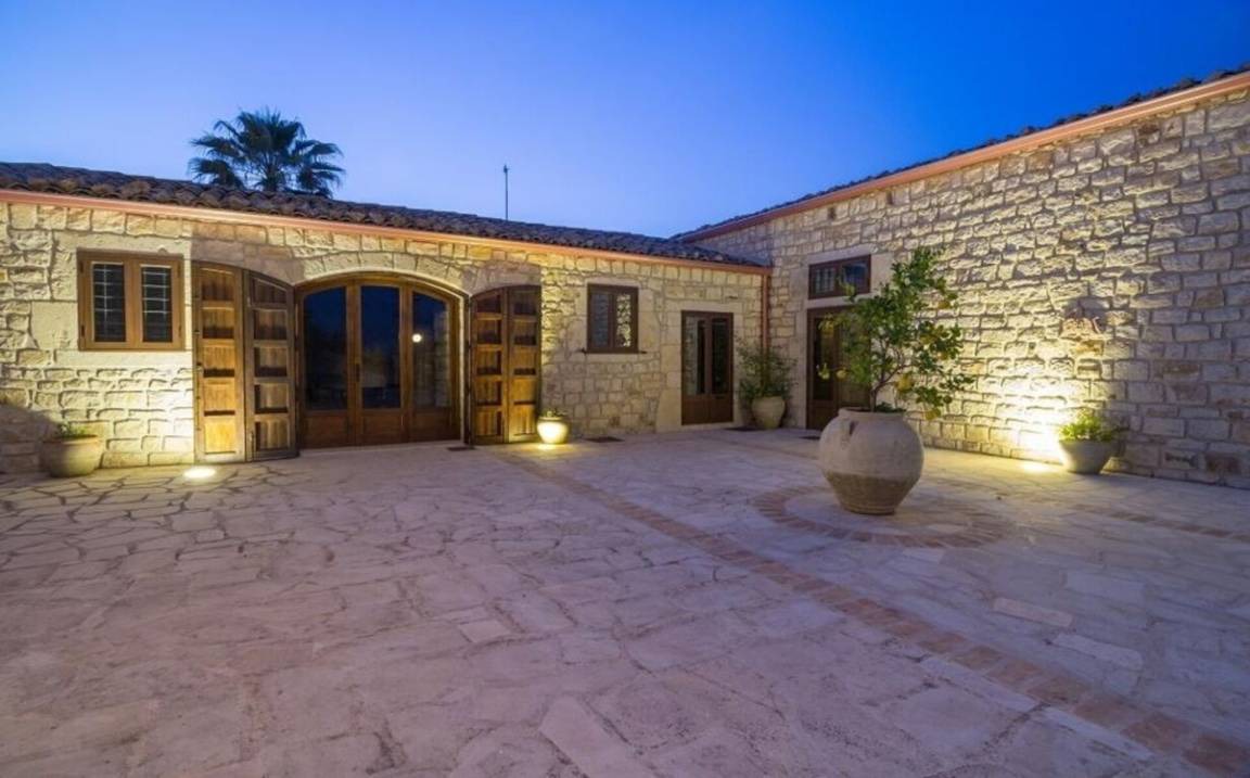 Casa Papa Villa | 350 m² Villa ∙ 7 bedrooms ∙ 13 guests