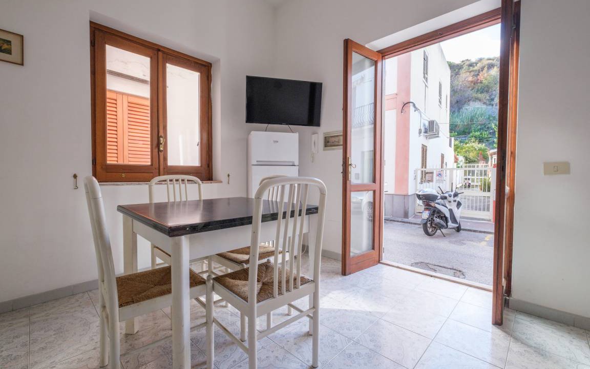 Canneto Apartment | 38 m² Apartment ∙ 1 bedroom ∙ 5 guests