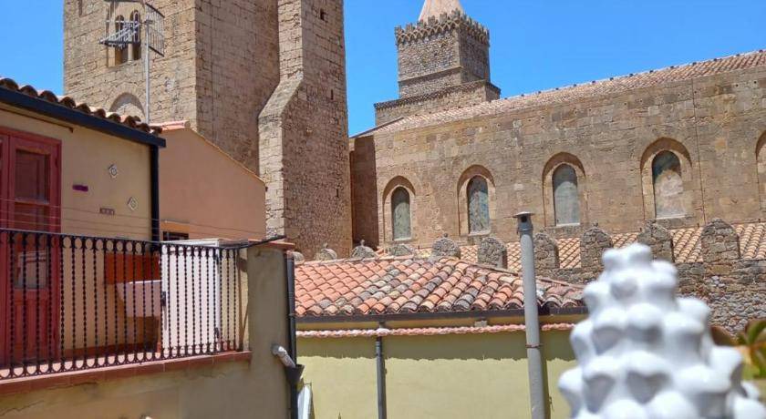 Old Town Apartment | 38 m² Apartment ∙ 1 bedroom ∙ 4 guests