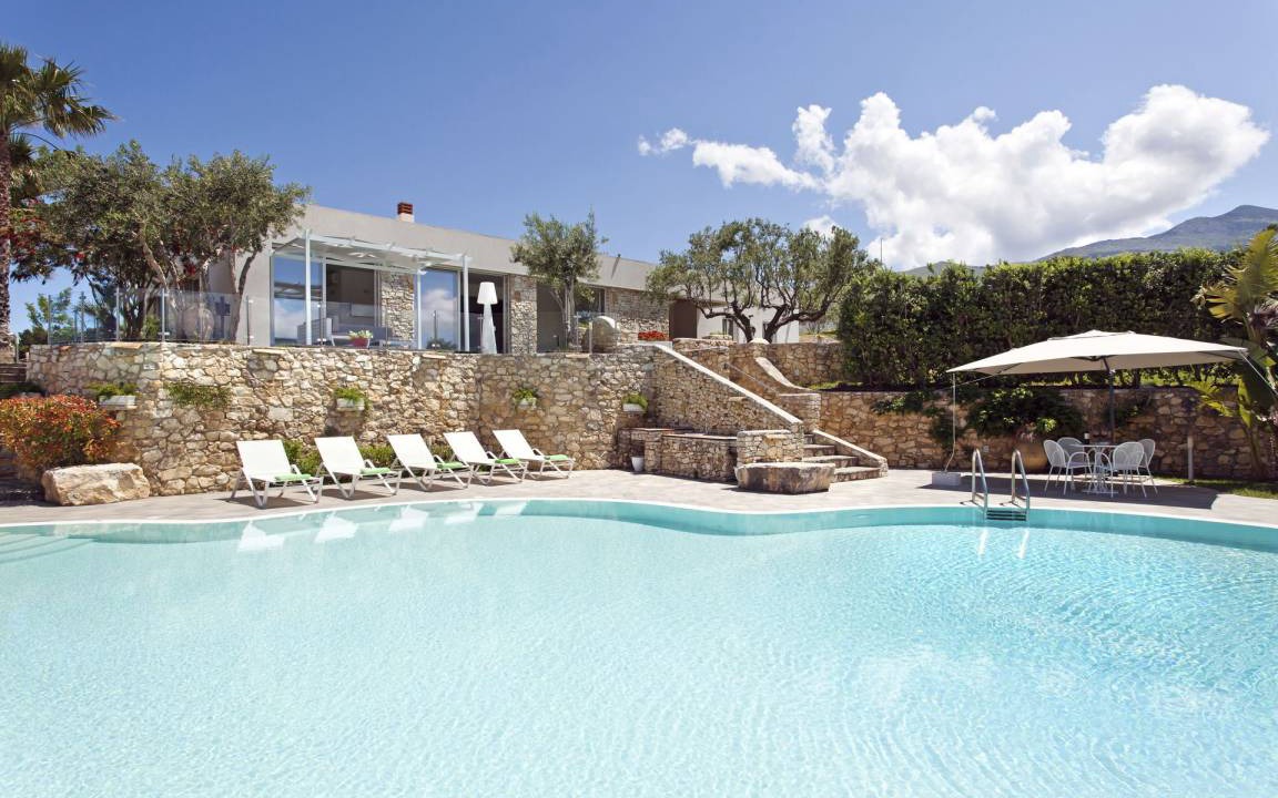 Scopello Villa | 380 m² Villa ∙ 6 bedrooms ∙ 12 guests