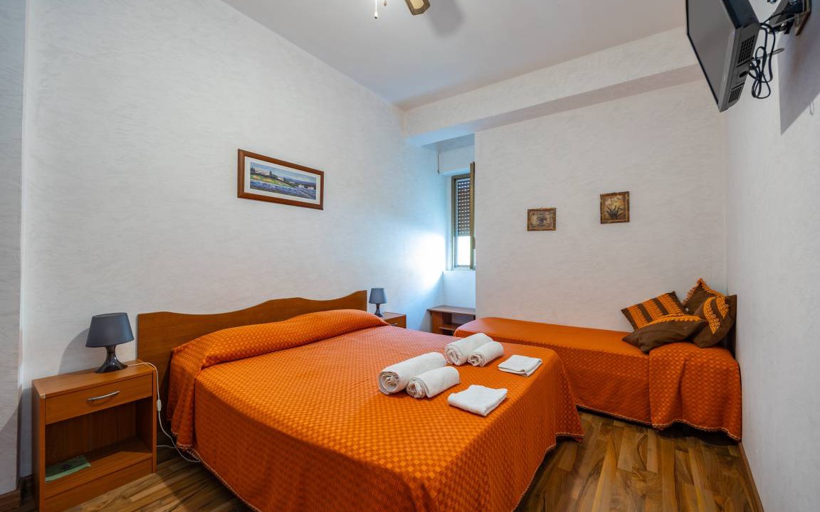 Ficarra Apartment | 40 m² Apartment ∙ 1 bedroom ∙ 5 guests